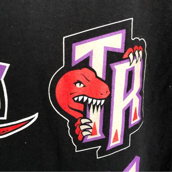 Ovo Raptors Long-sleeve Shirt - Picture 4 of 8